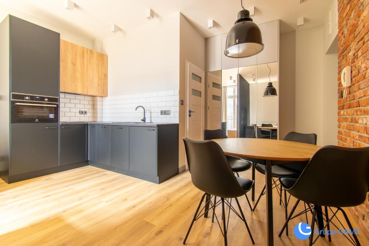 Apartamenty Skawinska 10 คราคูฟ ภายนอก รูปภาพ